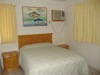 Hotel Maria Elena 2*